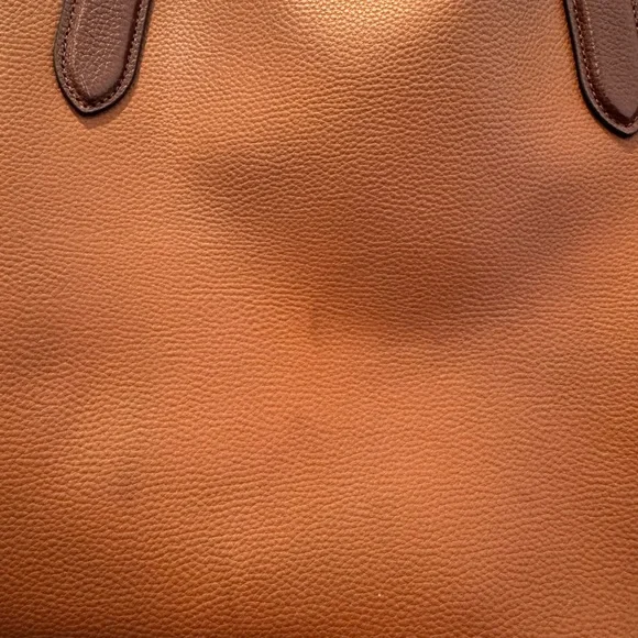 Coach Willow Tote - Picture 5 of 16